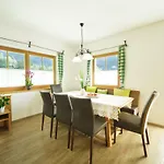 Warterhof Apartman *