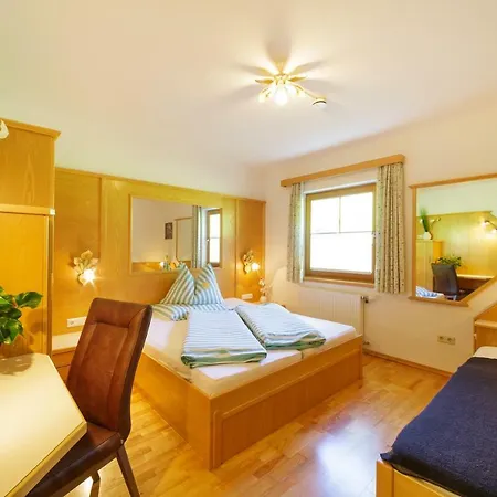 Warterhof Apartament *